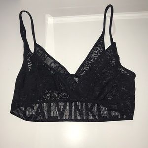 🖤Black Calvin Klein Bralette🖤